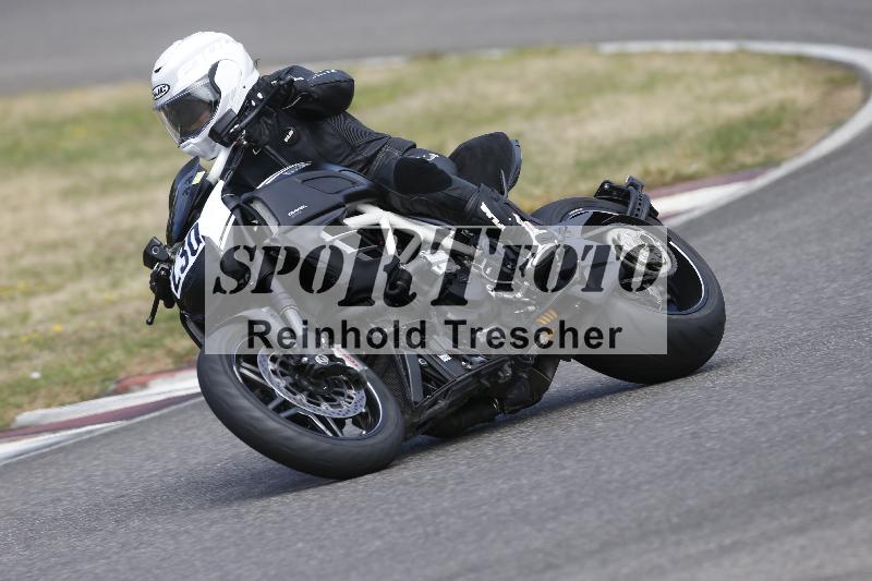 /22 06.07.2026  Pluess Moto Sport ADR/Einsteiger/230
